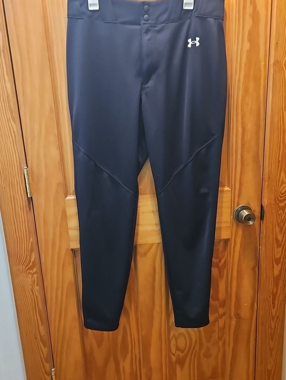 Under Armour Men’s black Performance baseball joggers